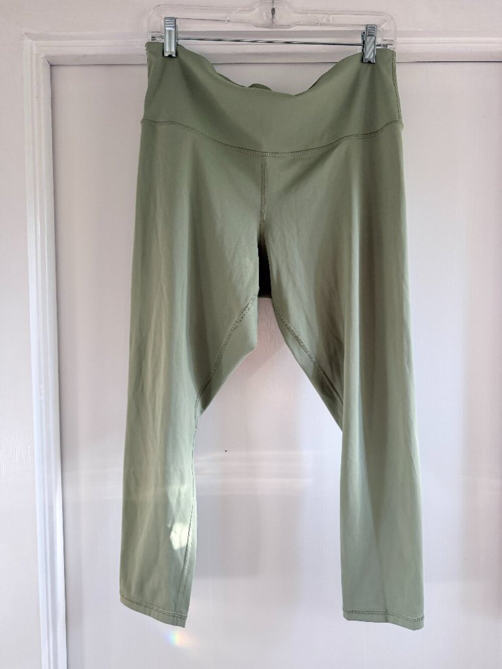 Athleta Elation Train 7/8 Tight Leggings Sage Green 1X
